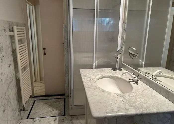 Adele * チッタ・サンタンジェロ